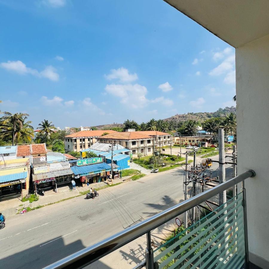 Hotel Sdk Residency Shravanabelagola Exterior foto